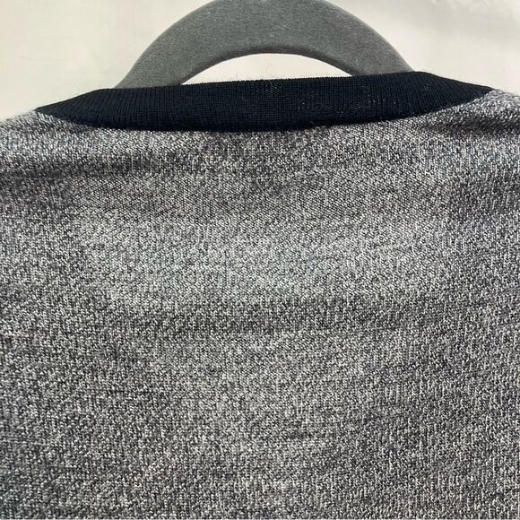 Express Men’s L V-Neck Long Sleeve Color-block Merino Wool‎ Sweater Black Grey - Picture 11 of 13